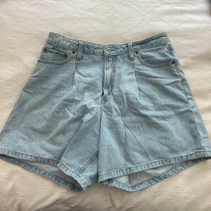 Abercrombie curve love loose jean shorts